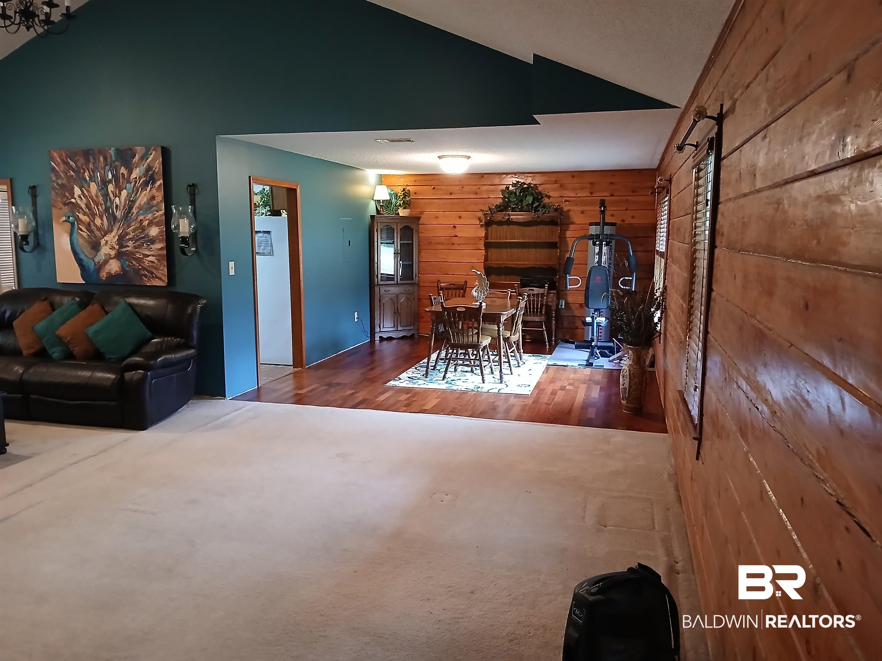 190 Magnolia Court Axis, AL 36505 - Photo 14 of 28 Living Room