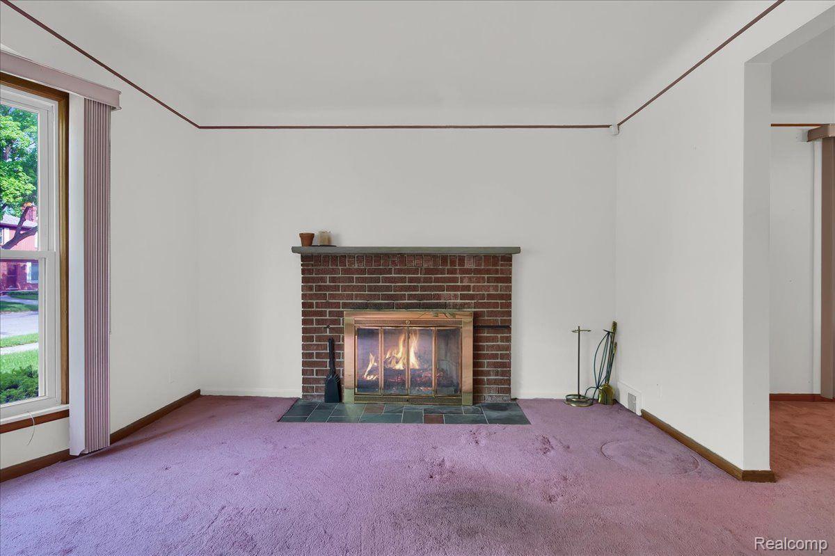 17178 Annchester Road Detroit, MI 48219 - Photo 4 of 26