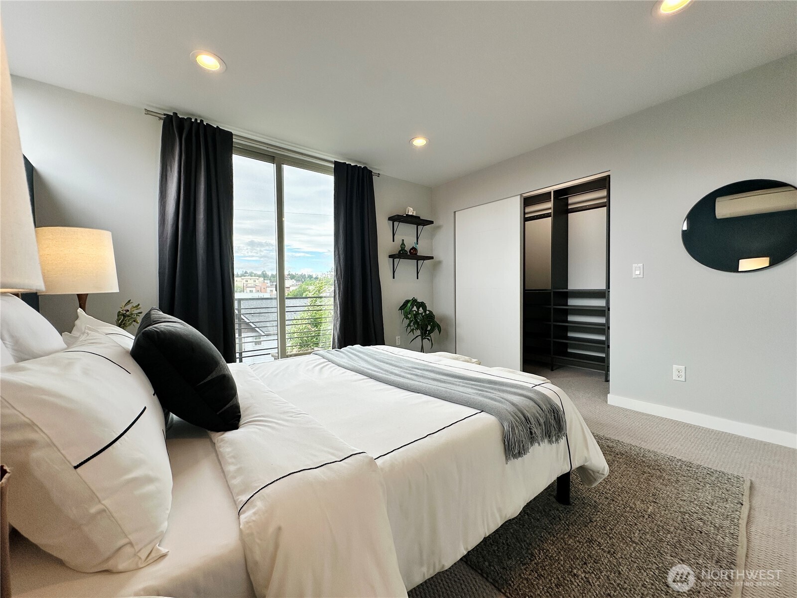 3638 Courtland Place South, Unit B Seattle, WA 98144 - Photo 13 of 33