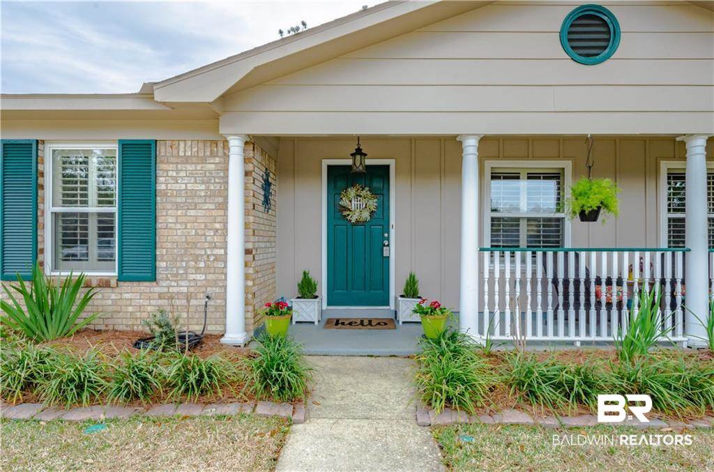 2759 Perin Court Mobile, AL 36693 - Photo 2 of 32