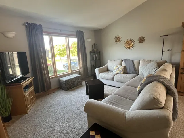 $419,900 | 3608 Ironwood Court Southwest, Rochester, MN 55902