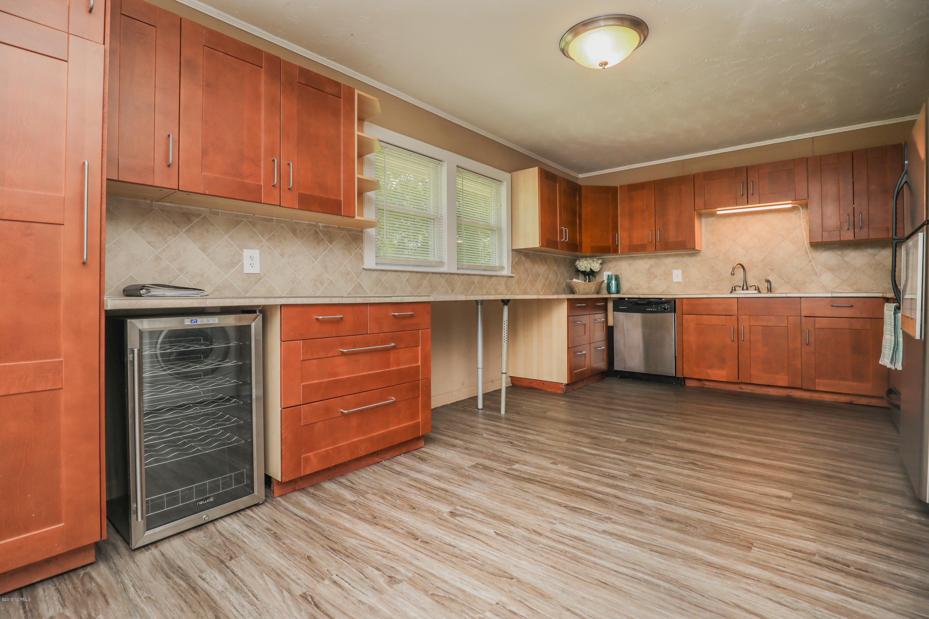 8 Victoria Road Jacksonville, NC 28546 - Photo 12 of 28 untitled-5238
