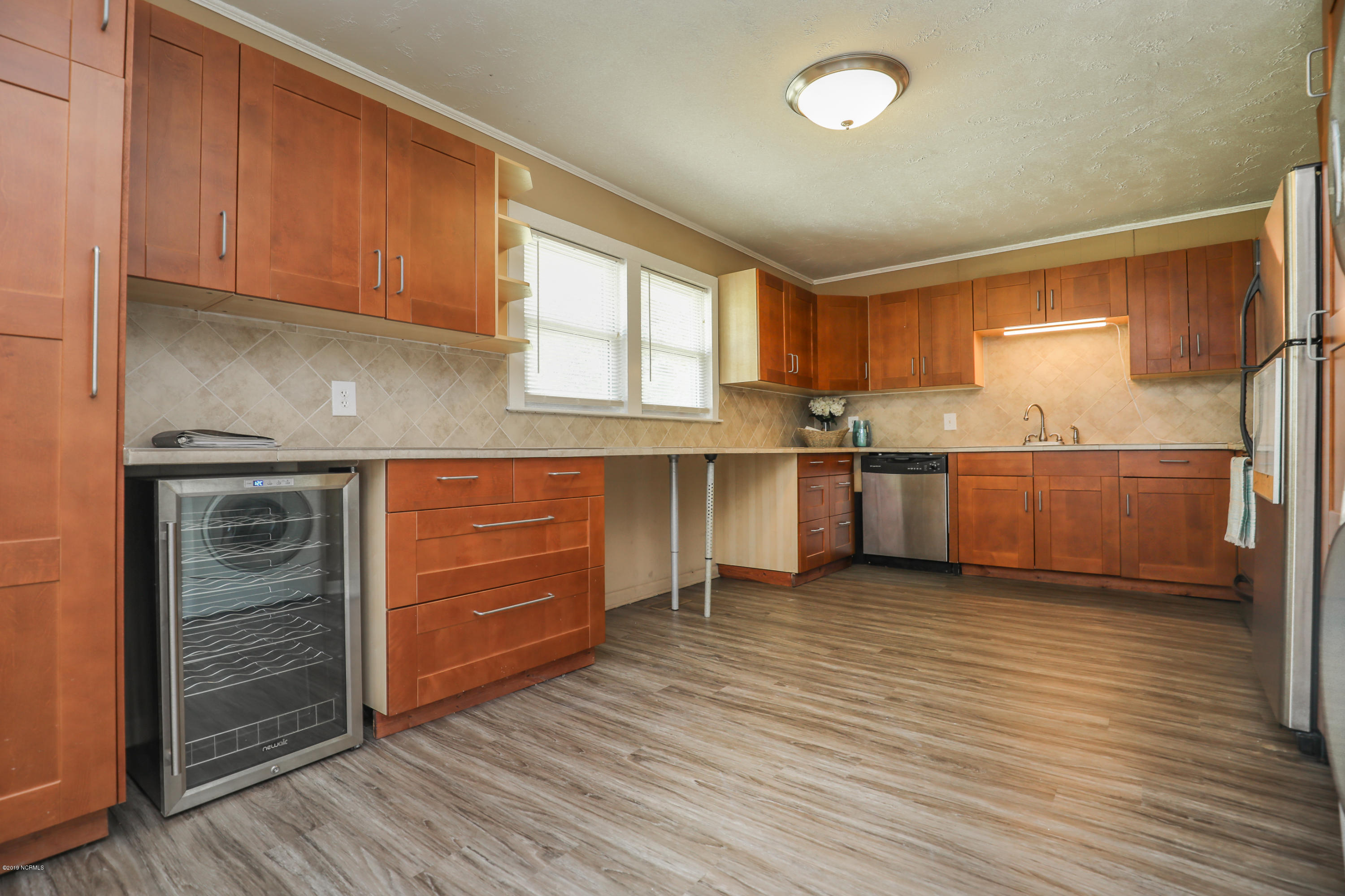 8 Victoria Road Jacksonville, NC 28546 - Photo 13 of 28 untitled-5240
