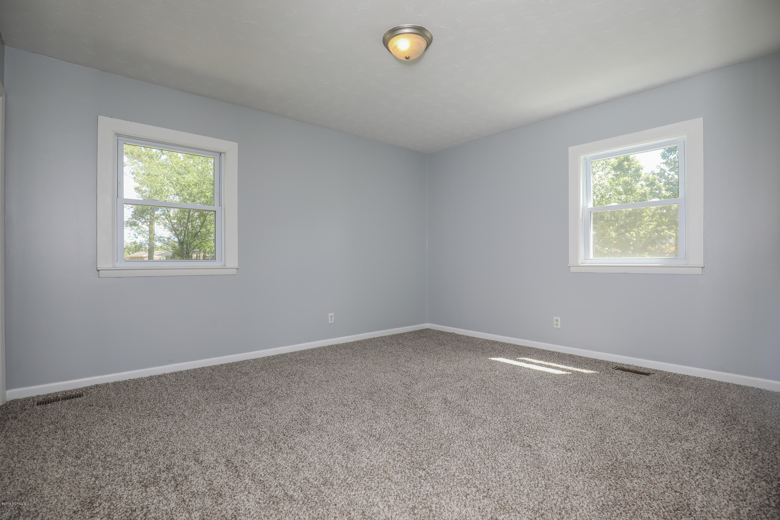 8 Victoria Road Jacksonville, NC 28546 - Photo 16 of 28 untitled-5195