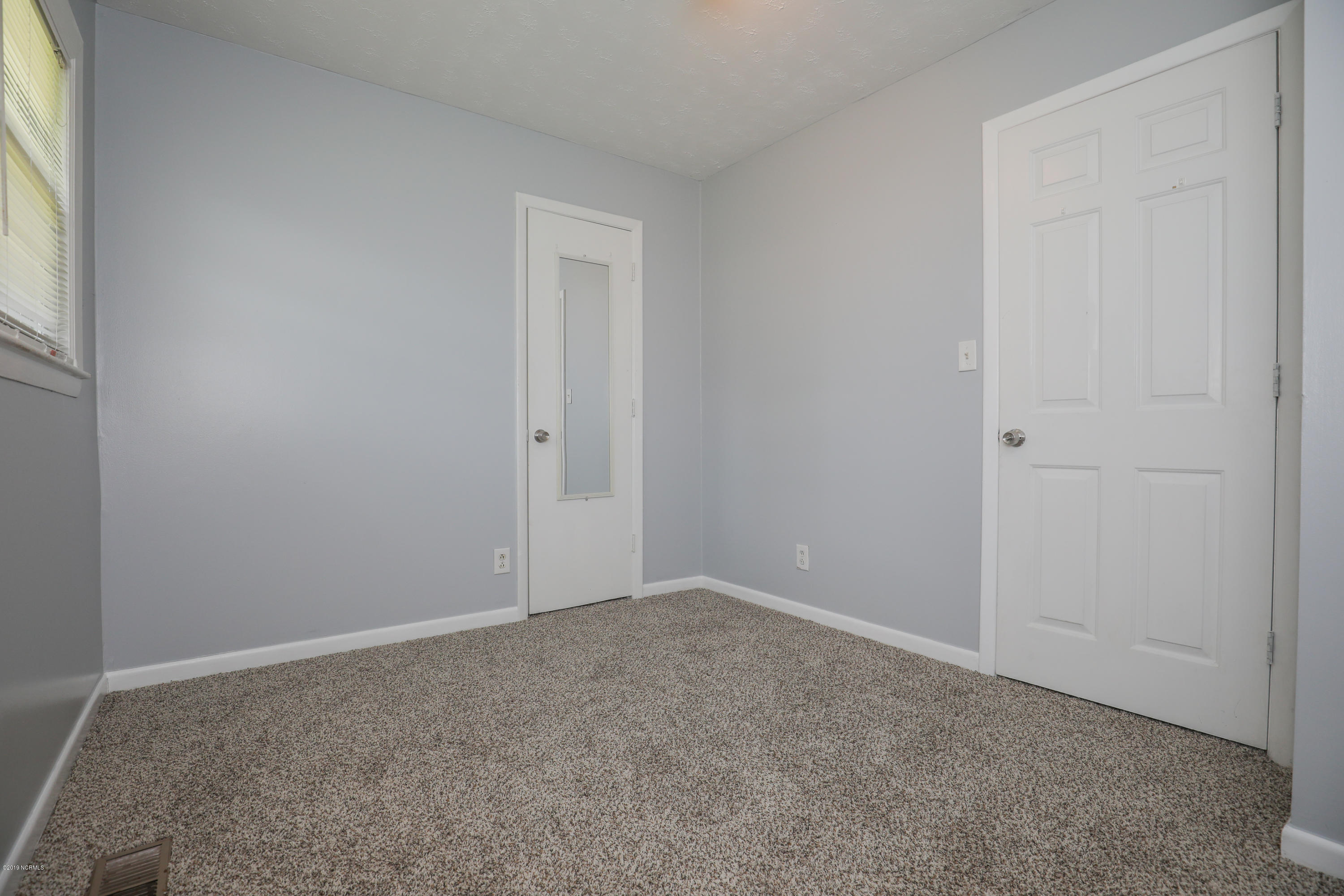 8 Victoria Road Jacksonville, NC 28546 - Photo 20 of 28 untitled-5203