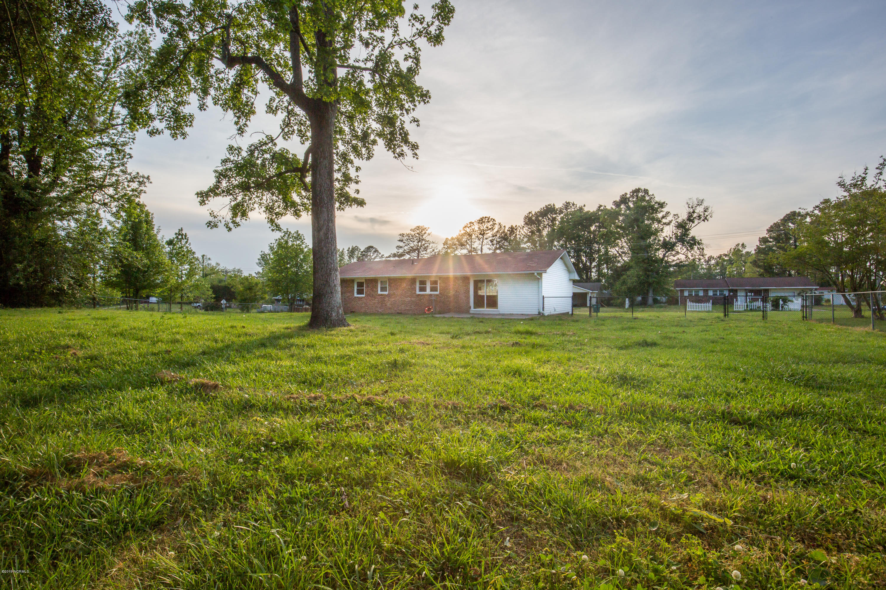 8 Victoria Road Jacksonville, NC 28546 - Photo 22 of 28 untitled-9965