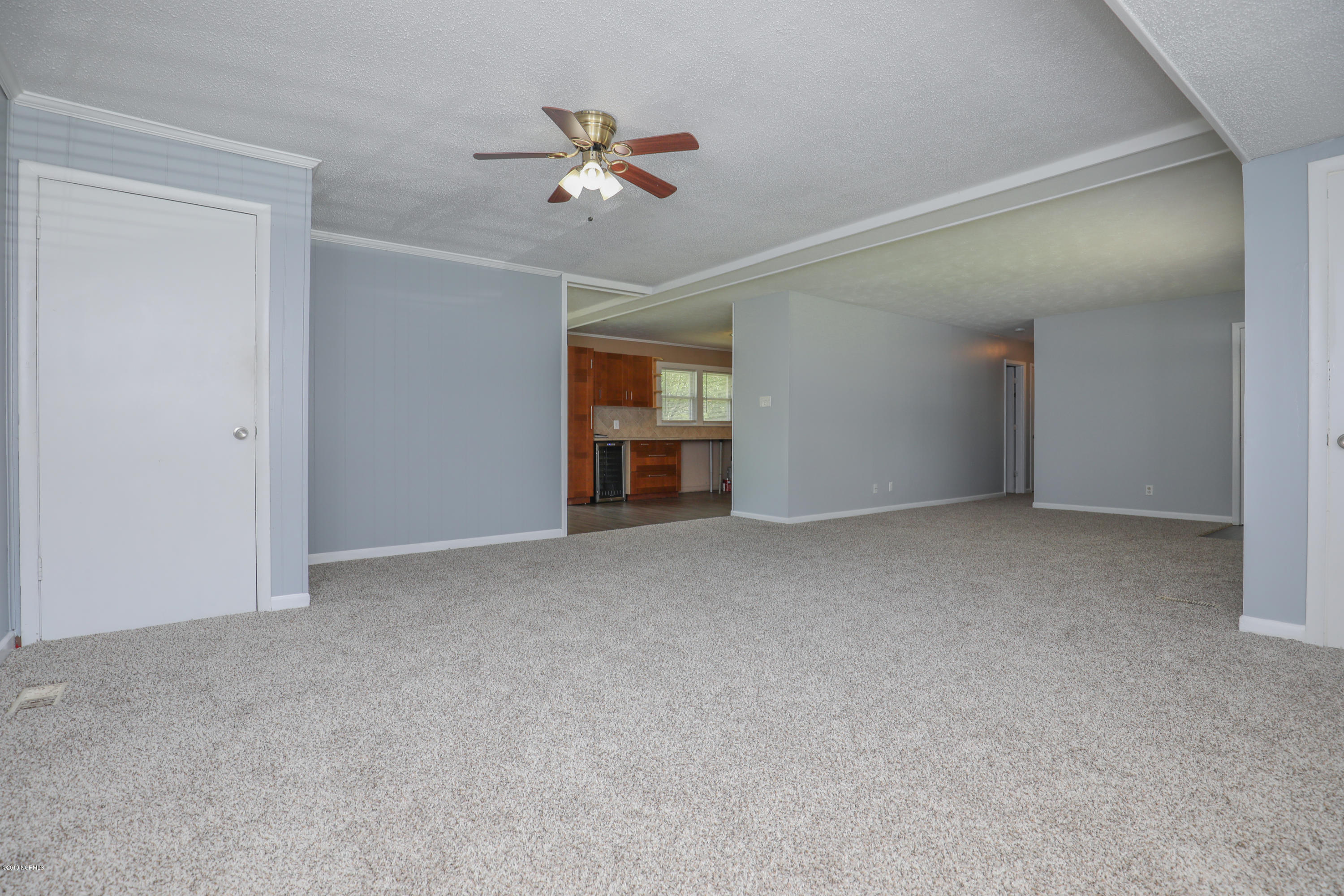 8 Victoria Road Jacksonville, NC 28546 - Photo 7 of 28 untitled-5217