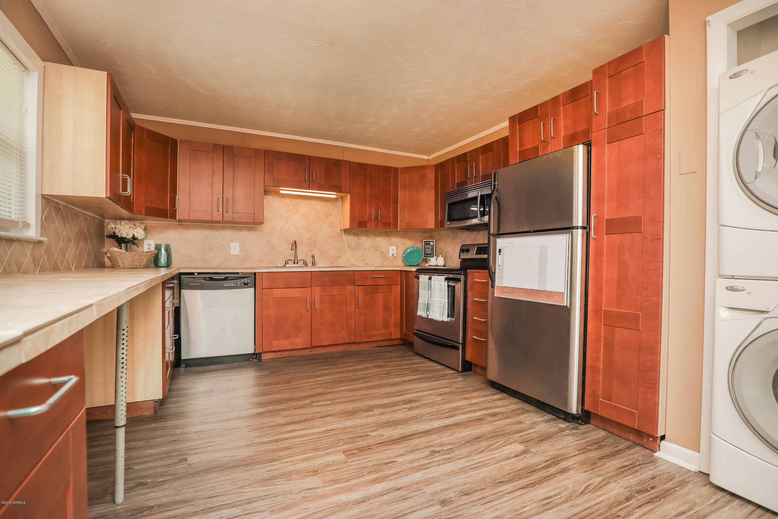 8 Victoria Road Jacksonville, NC 28546 - Photo 10 of 28 untitled-5221