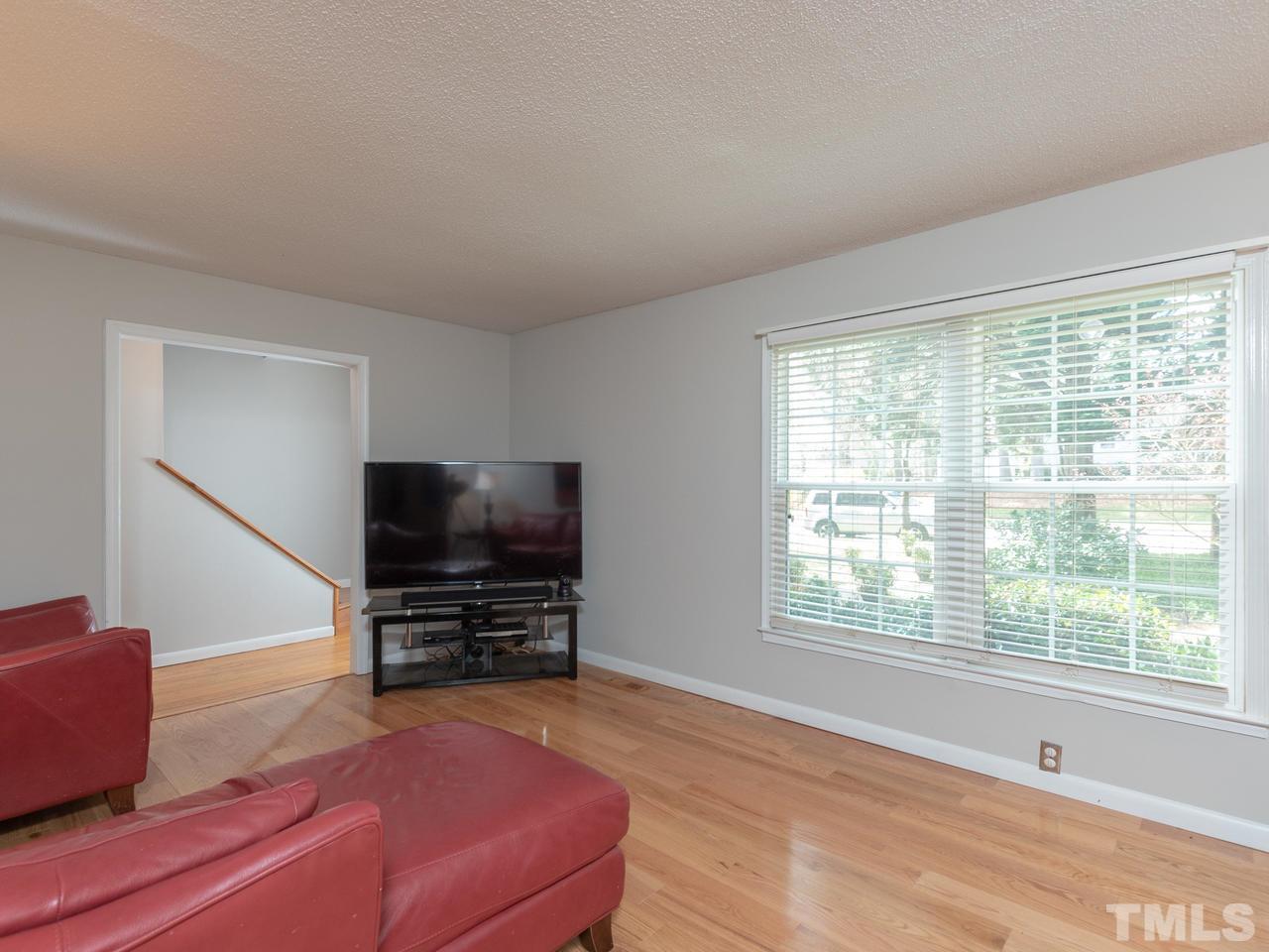 3616 Morningside Drive Raleigh, NC 27607 - Photo 6 of 29