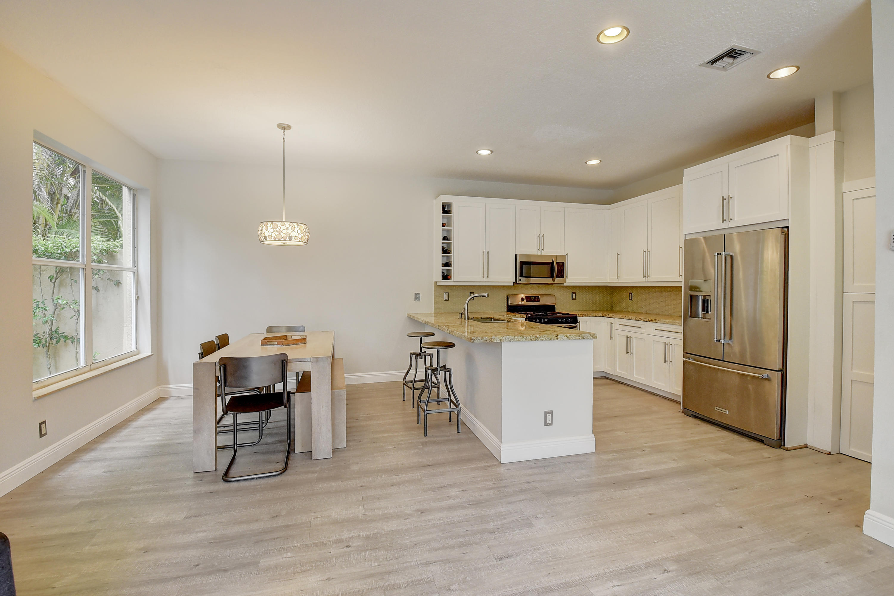 4276 Northwest 66th Drive Boca Raton, FL 33496 - Photo 11 of 53 Kitchen - Breakfast Area