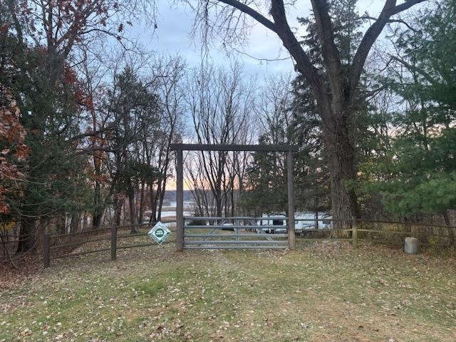 4793 Steiger Road Potosi, WI 53820 - Photo 5 of 10