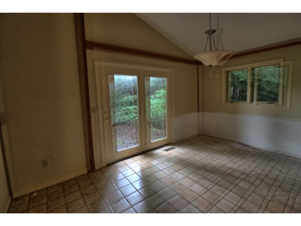 530 Morgan Road Greeneville, TN 37745 - Photo 18 of 36 Photo 18