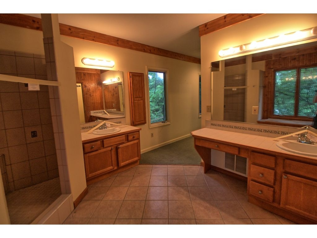 530 Morgan Road Greeneville, TN 37745 - Photo 33 of 36 Photo 33