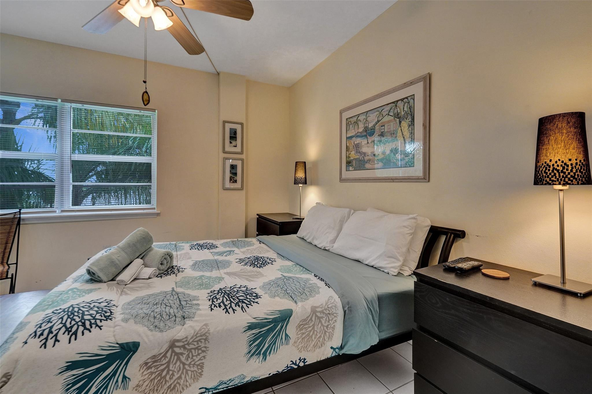 341 North Birch Road, Unit 316 Fort Lauderdale, FL 33304 - Photo 18 of 37 Photo 18