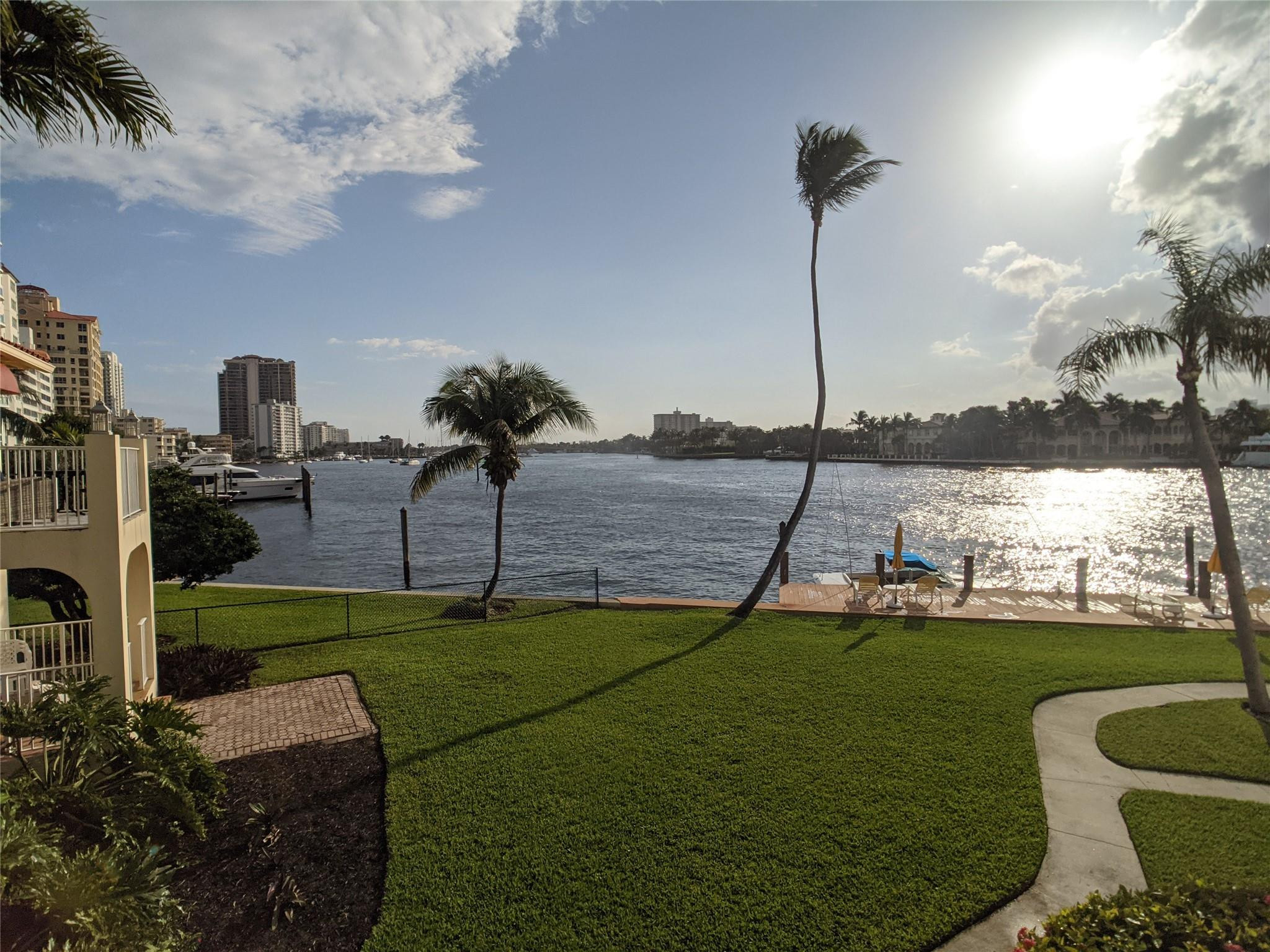 341 North Birch Road, Unit 316 Fort Lauderdale, FL 33304 - Photo 35 of 37 Photo 35