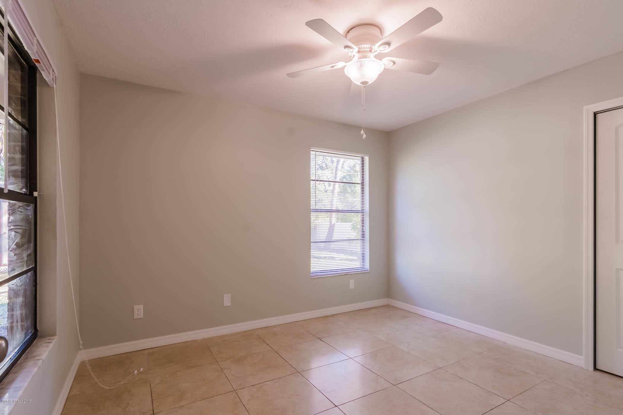 262 Abalone Road Northwest Palm Bay, FL 32907 - Photo 14 of 21 14_DSC5972-HDR