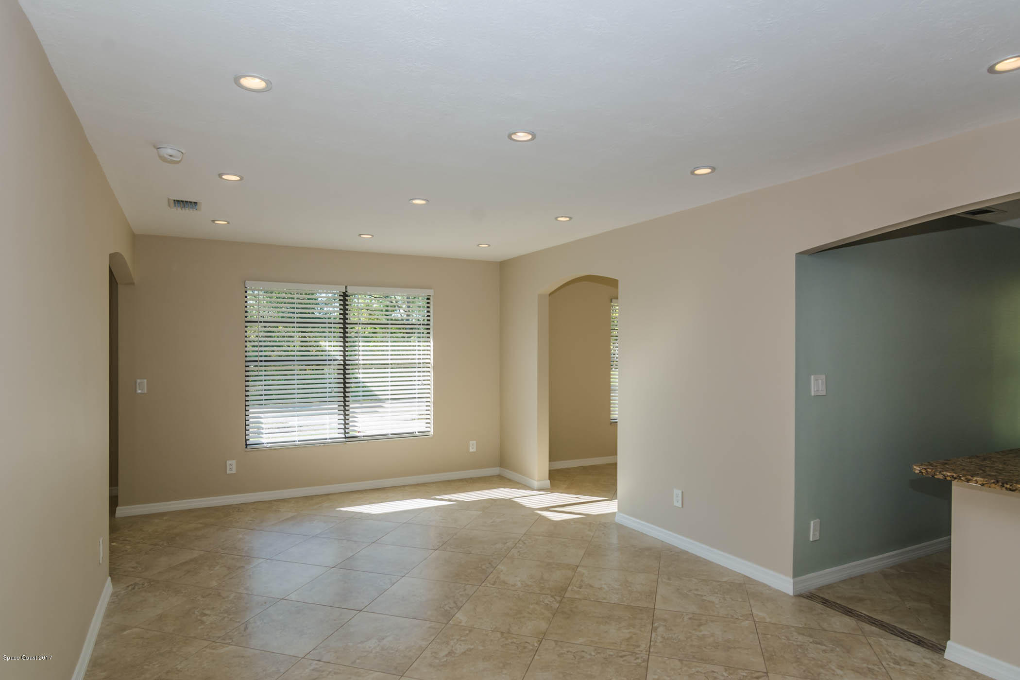262 Abalone Road Northwest Palm Bay, FL 32907 - Photo 5 of 21 05_DSC6050