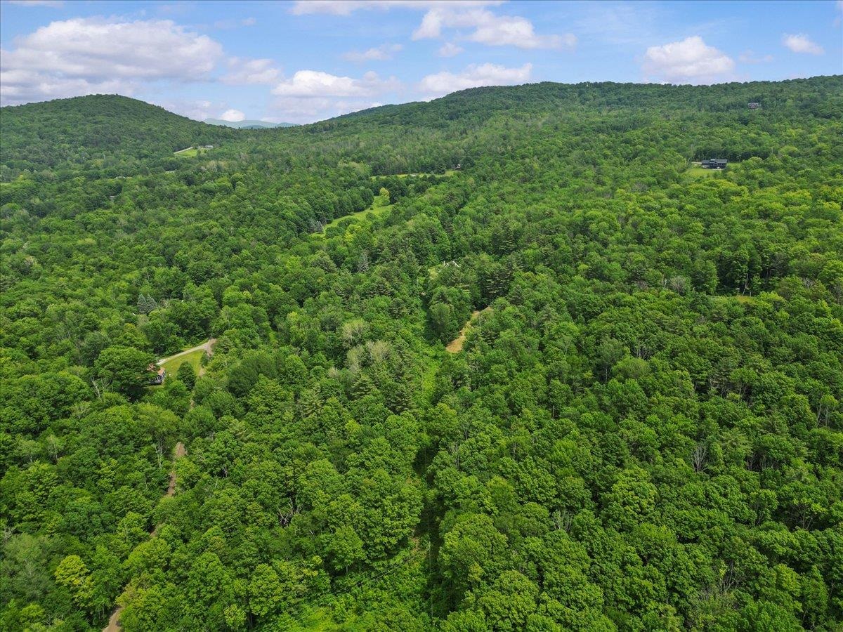 82 C B Road Hinesburg, VT 05461 - Photo 4 of 19