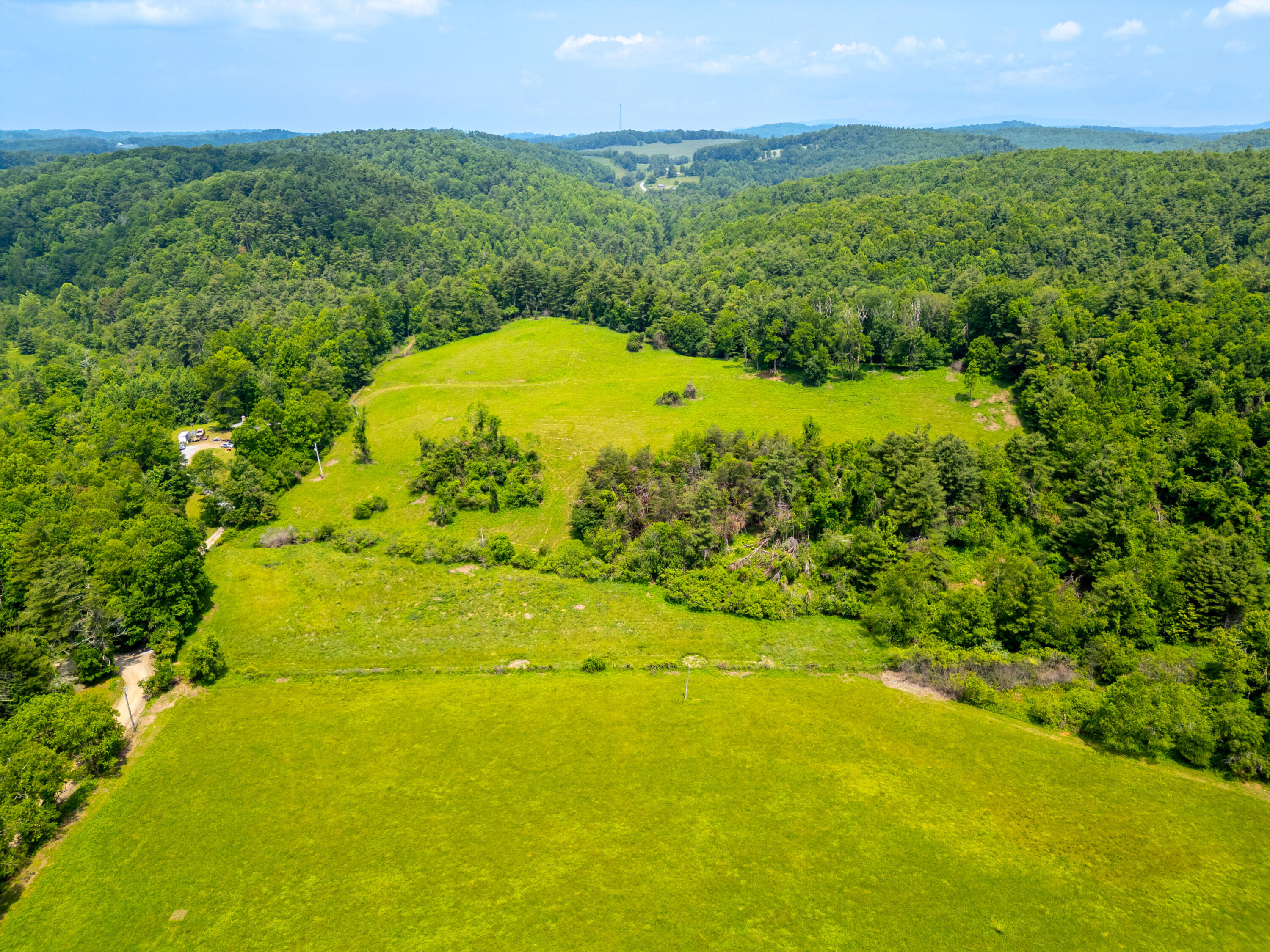 1073 Timberline Road Southeast Copper Hill, VA 24079 - Photo 36 of 56 35
