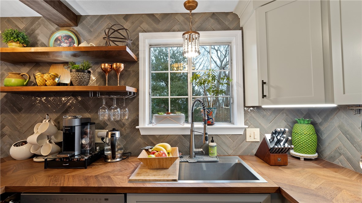 37 Eagle Run, Unit 37B Warwick, RI 02818 - Photo 7 of 31