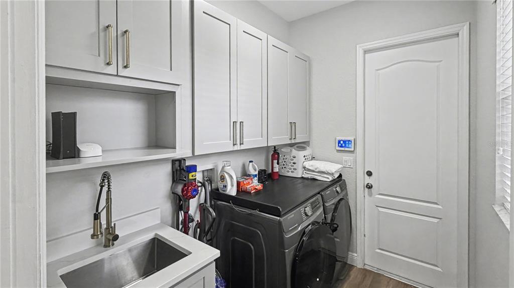 6673 Helmsley Circle Windermere, FL 34786 - Photo 17 of 36