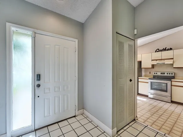 $302,000 | 498 Iron Forge Court, Royal Palm Beach, FL 33411