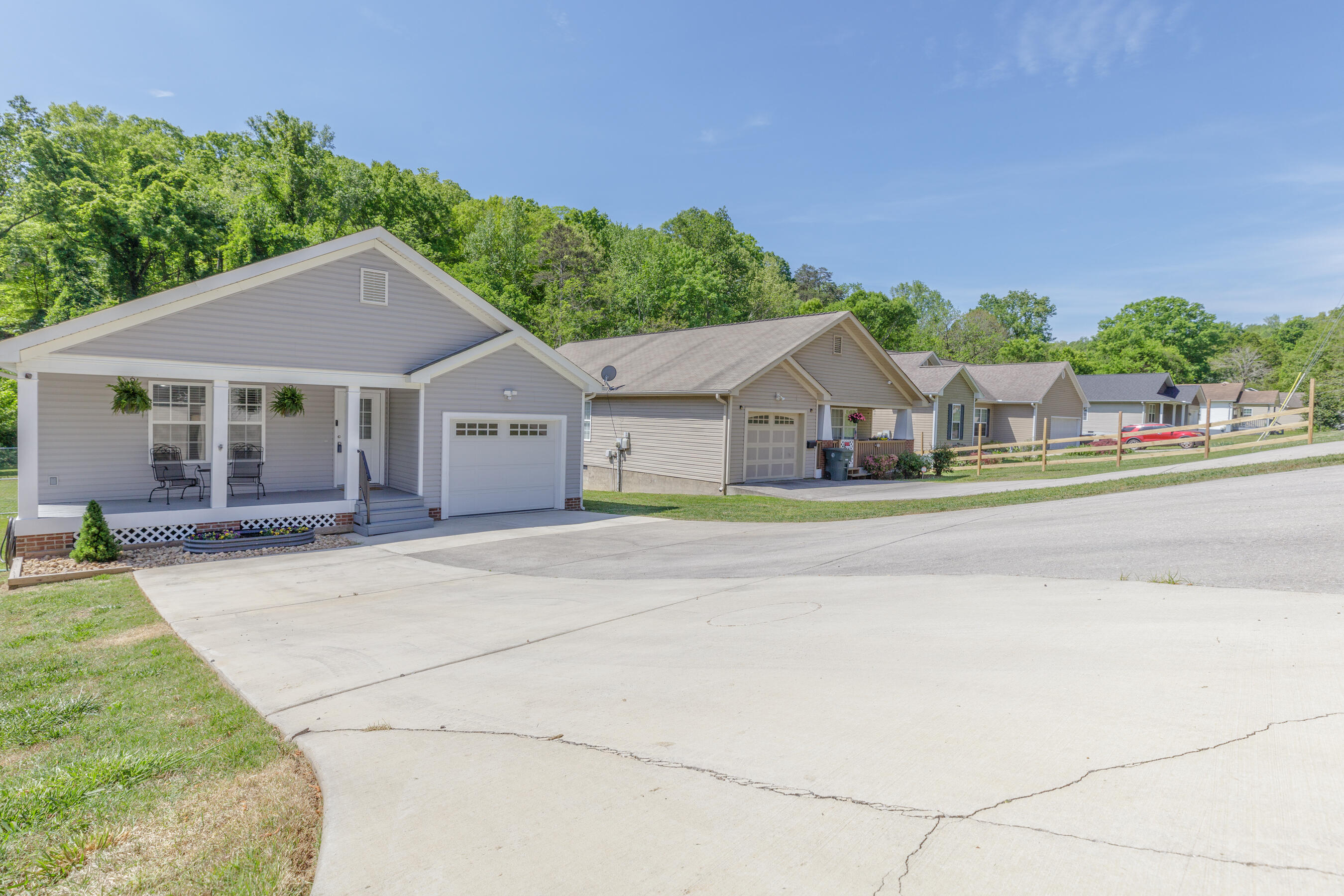 3784 Kellys Ferry Road Chattanooga, TN 37419 - Photo 46 of 51 3785 Kelly Ferry HD-2