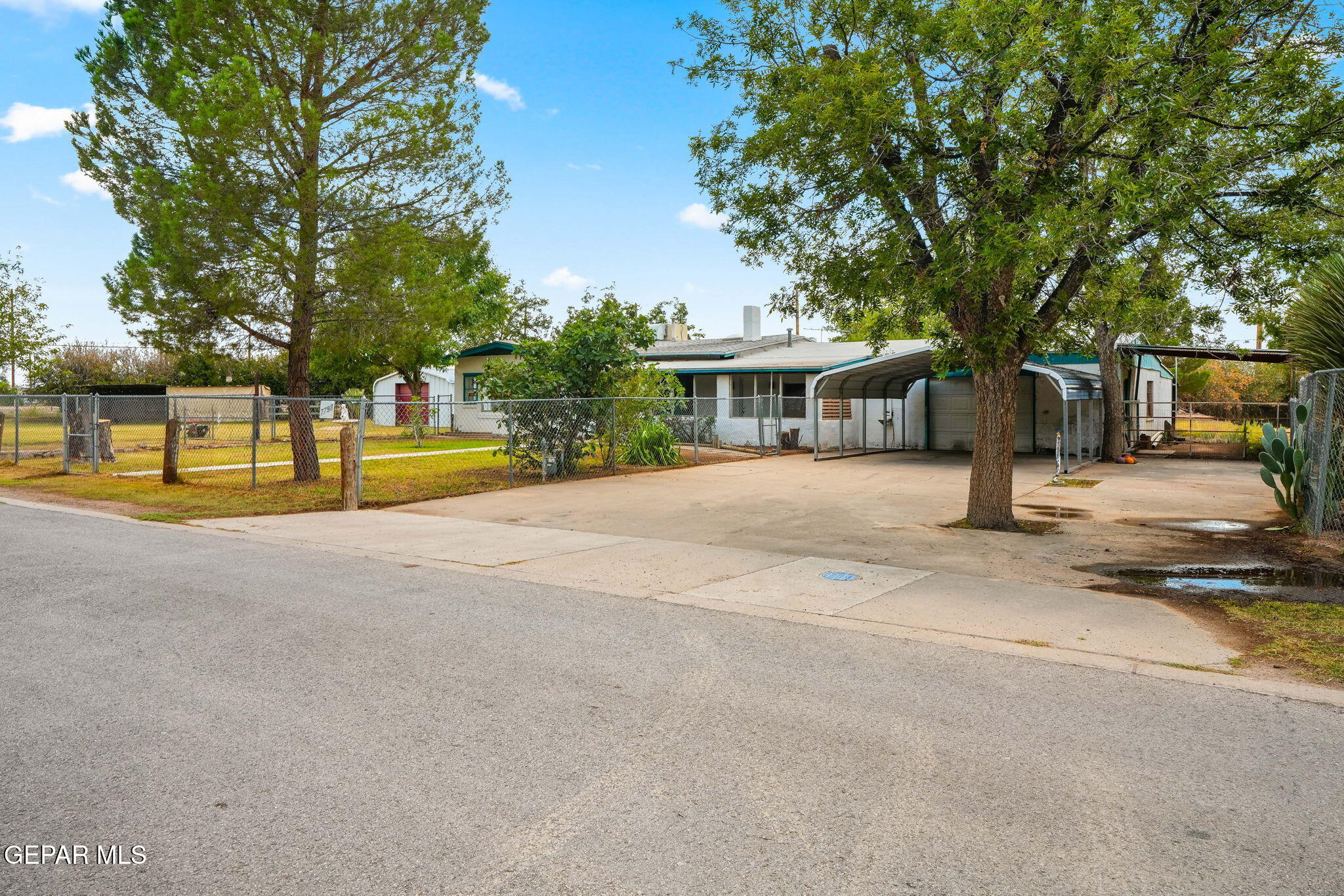 7798 Rosedale Street El Paso, TX 79915 - Photo 3 of 93 7798 Rosedale St-02