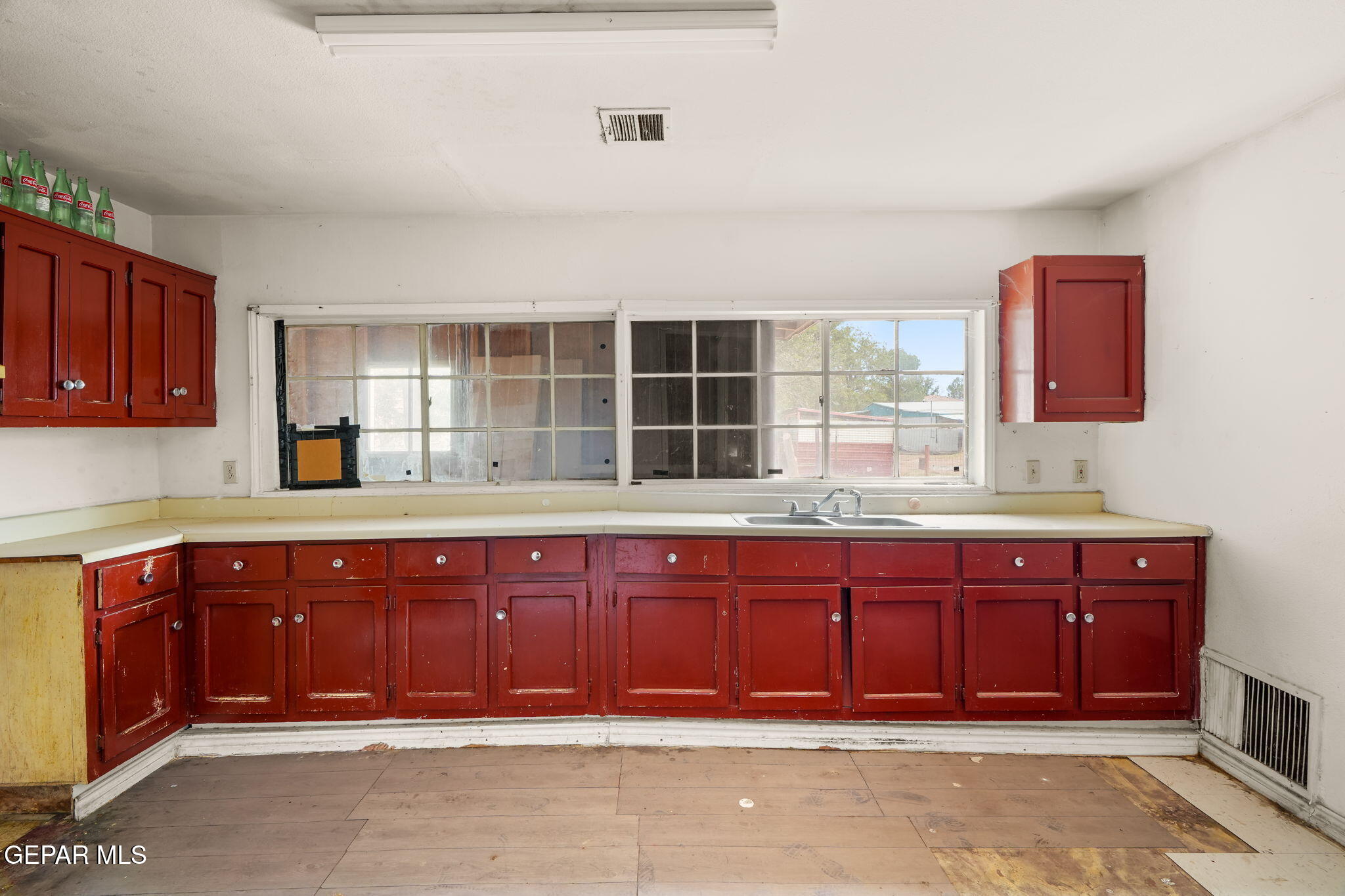 7798 Rosedale Street El Paso, TX 79915 - Photo 65 of 93 7798 Rosedale St-20