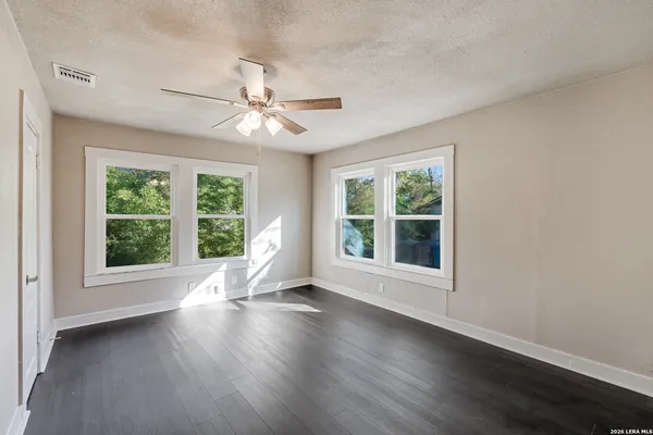 $1,550 | 222 Belmont, San Antonio, TX 78202