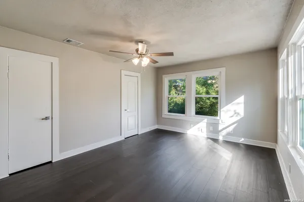 $1,550 | 222 Belmont, San Antonio, TX 78202