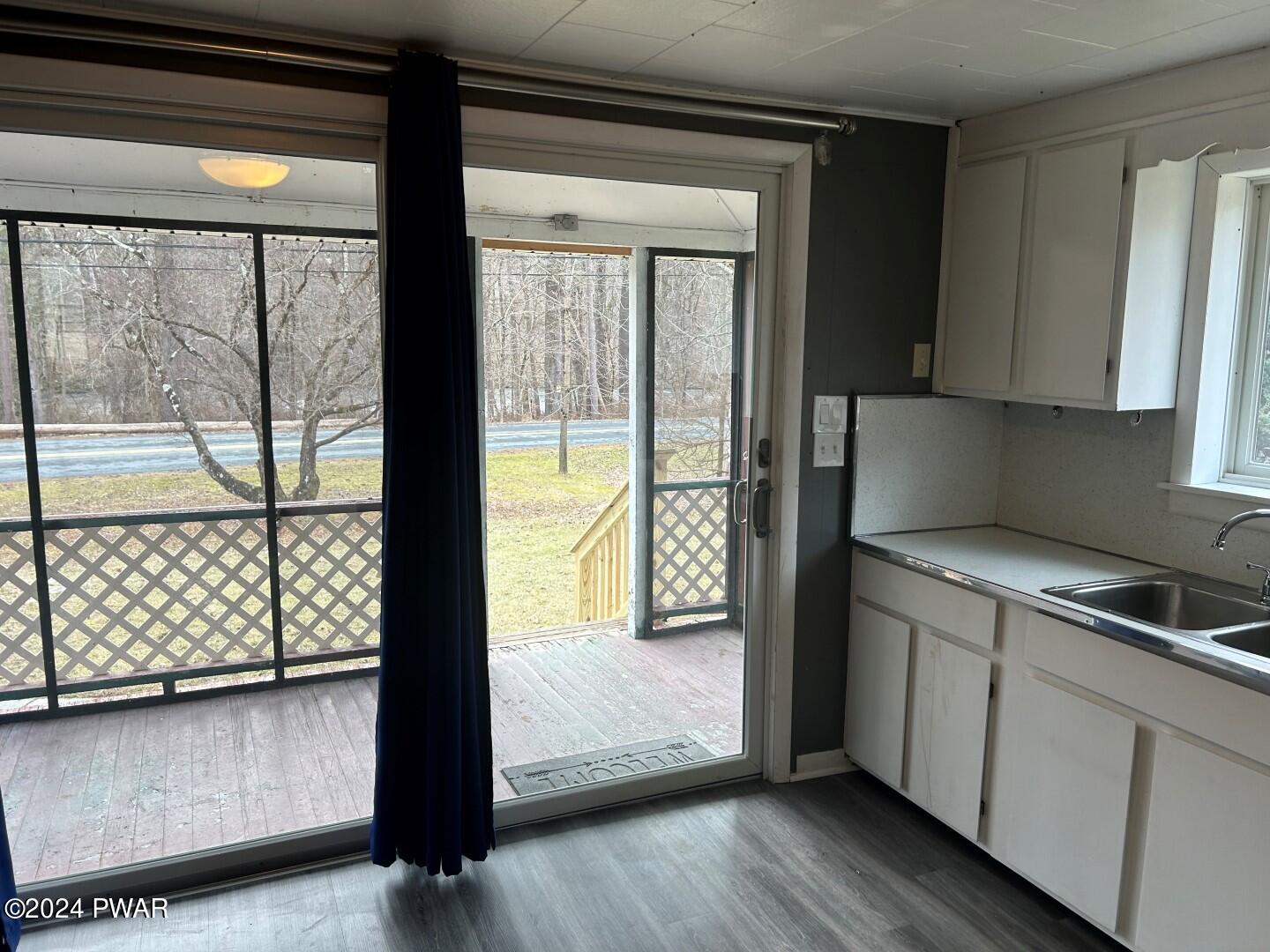 705 Towpath Road Hawley, PA 18428 - Photo 11 of 62 Kitchen