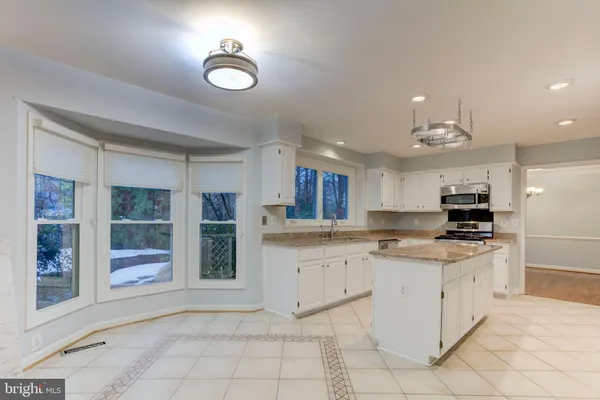 $949,900 | 7504 Mullingar Court, Springfield, VA 22153