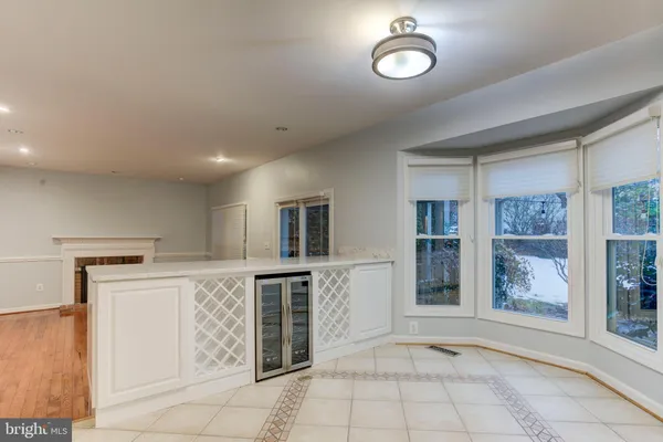 $949,900 | 7504 Mullingar Court, Springfield, VA 22153