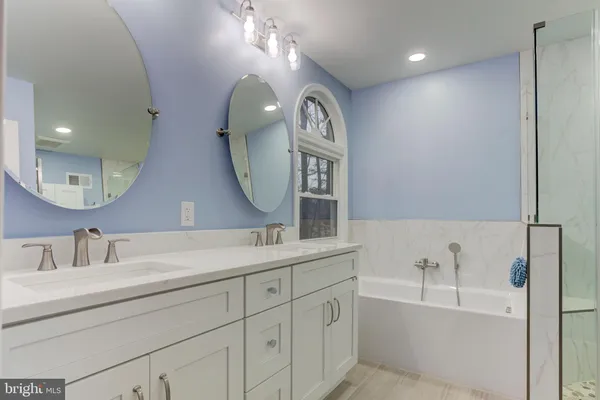 $949,900 | 7504 Mullingar Court, Springfield, VA 22153