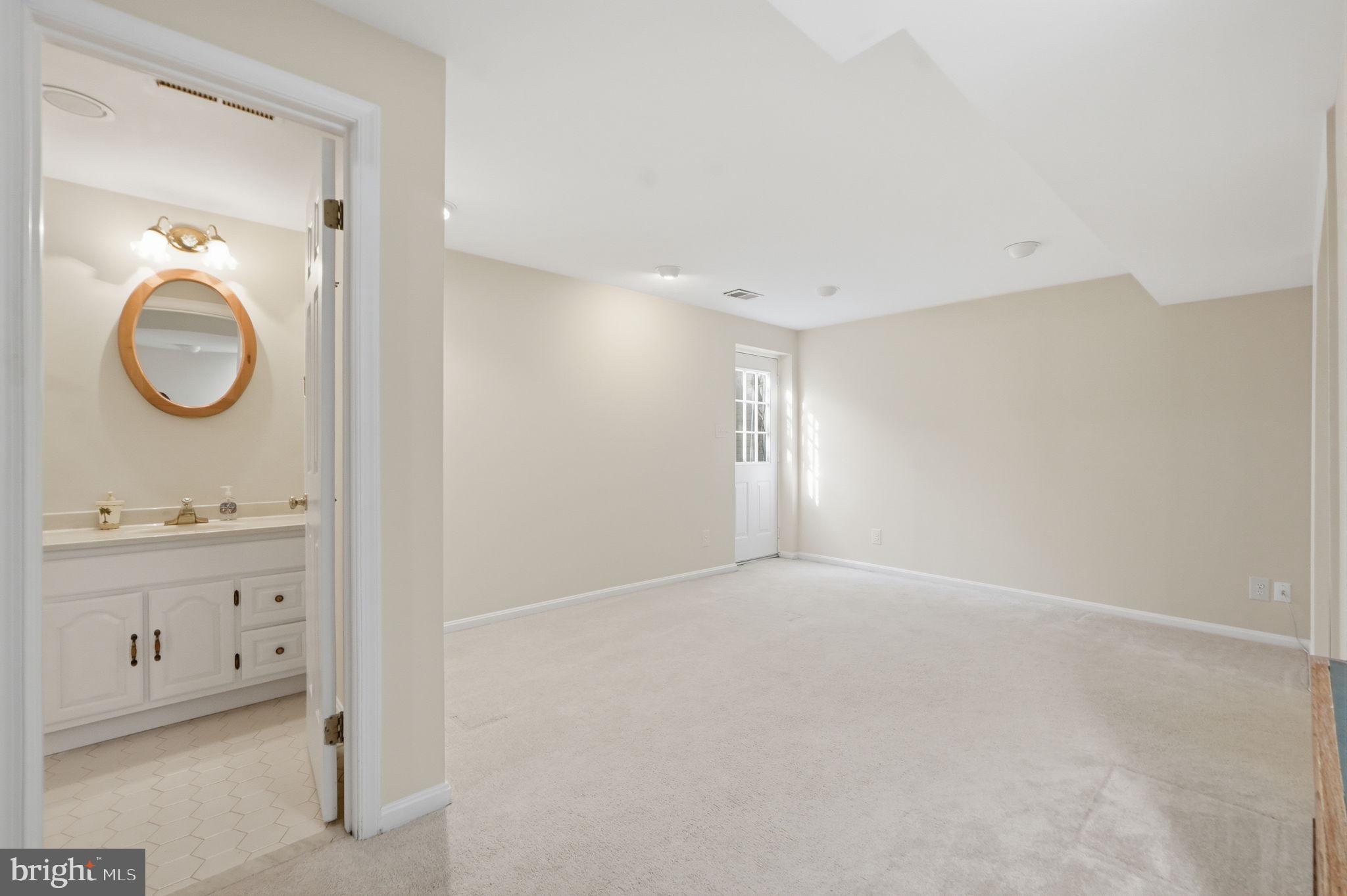 7504 Mullingar Court Springfield, VA 22153 - Photo 45 of 60 Rec Room
