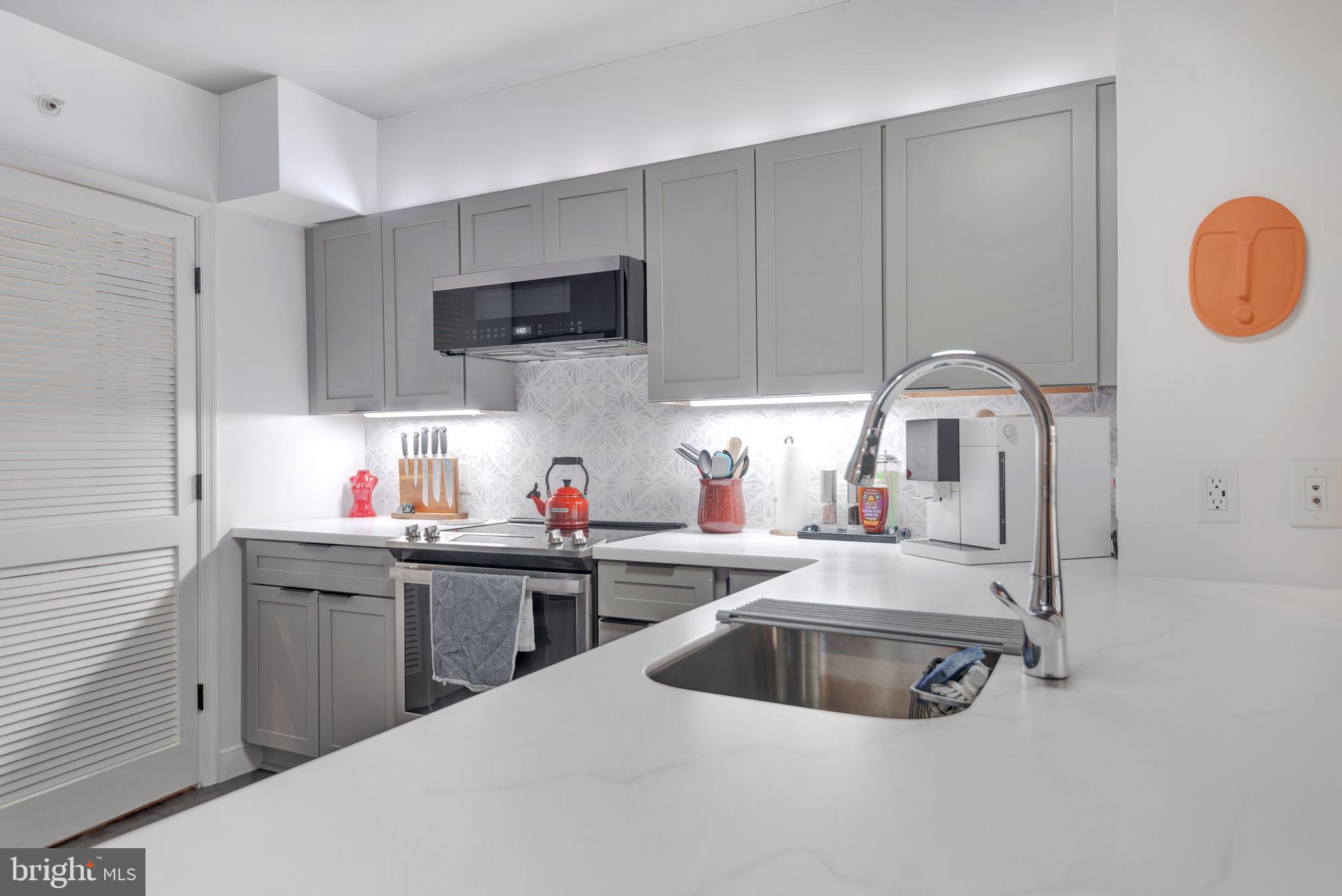 616 E Street Northwest, Unit 622 Washington, DC 20004 - Photo 5 of 27