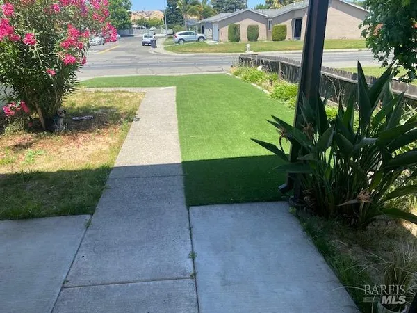 $510,000 | 937 Pacific Avenue, Fairfield, CA 94533