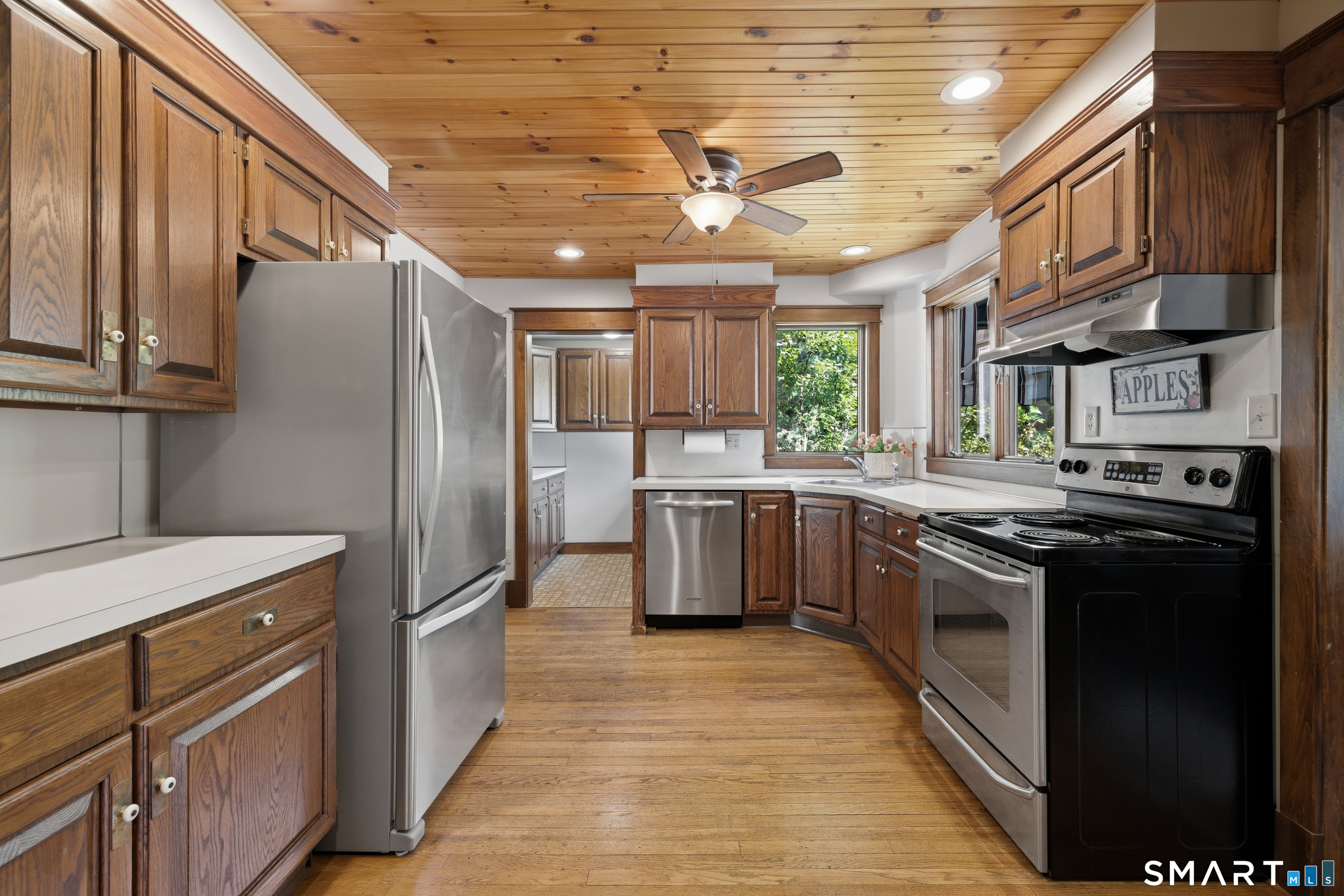 2 Quarry Road Simsbury, CT 06070 - Photo 13 of 35