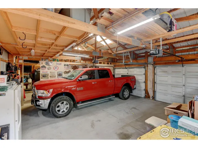 a en suite bathroom with a sink and a mirror