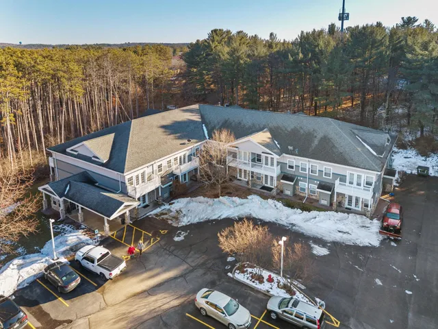 $319,900 | 114 Pilgrim Drive, Unit 7, Wisconsin Dells, WI 53965