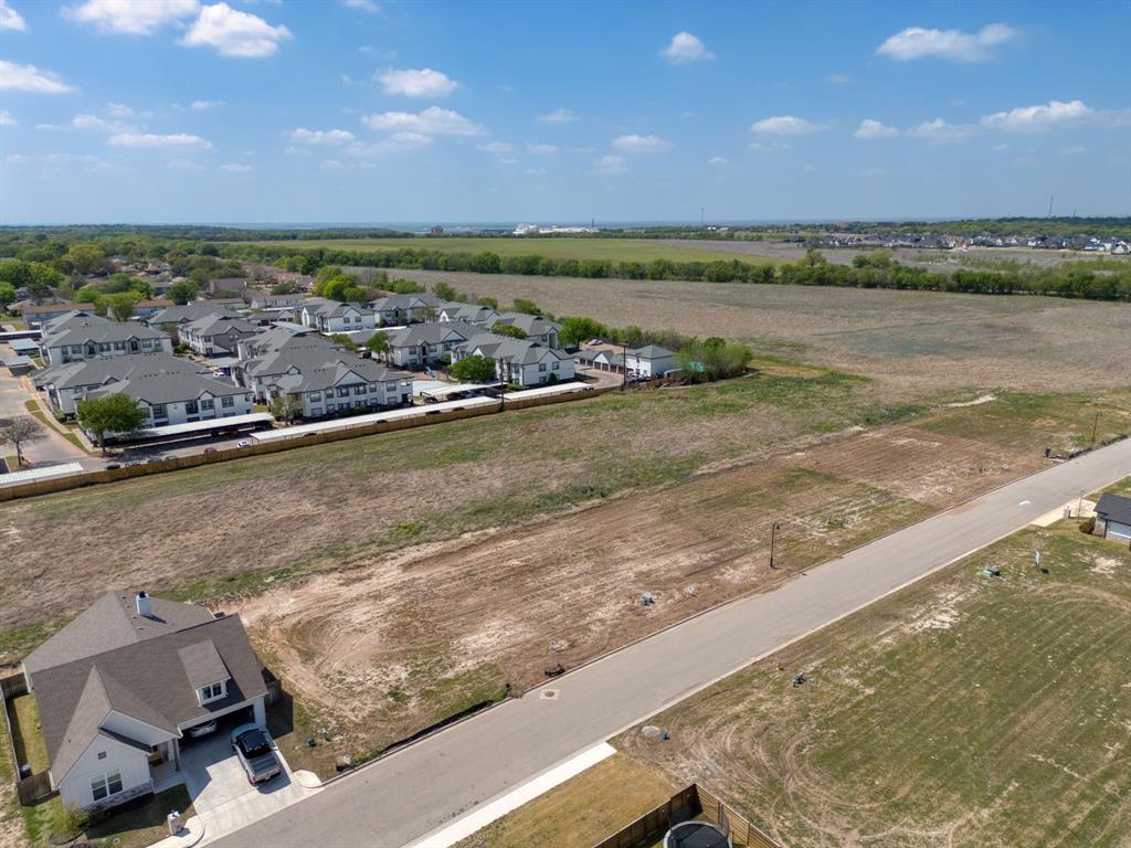 1516 Tranquility Trail Waco, TX 76712 - Photo 5 of 10 a view of a city