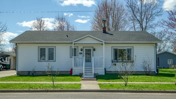 $284,500 | 512 West Evans Street, Rice Lake, WI 54868