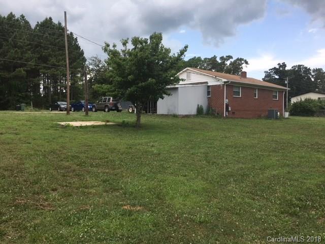 1702 Mayberry Road Dallas, NC 28034 - Photo 2 of 5