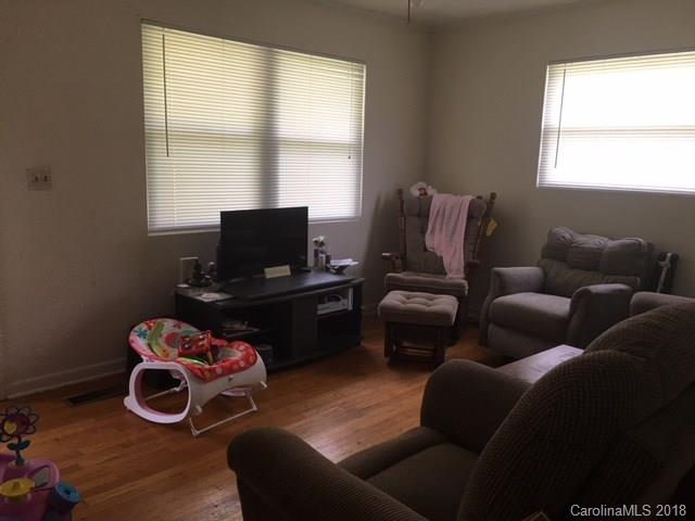 1702 Mayberry Road Dallas, NC 28034 - Photo 3 of 5