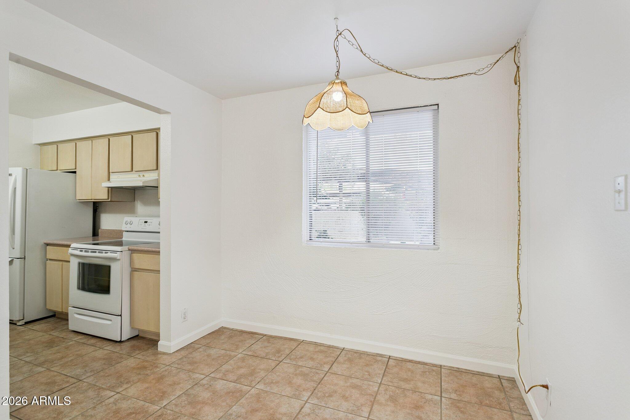 7625 East Camelback Road, Unit A144 Scottsdale, AZ 85251 - Photo 7 of 24 7-web-or-mls-7625-e-camelback-rd-144a