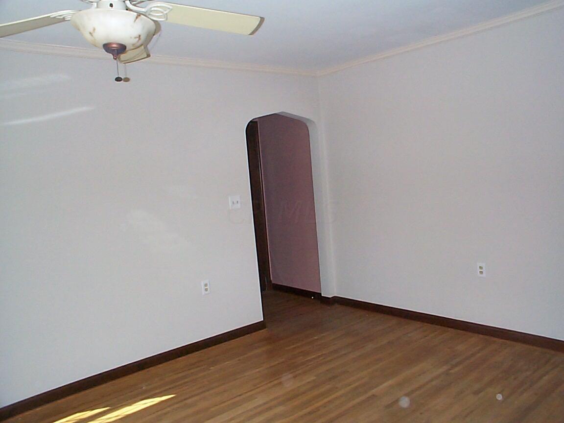 6022 Linworth Road Worthington, OH 43085 - Photo 4 of 14 DCP03564
