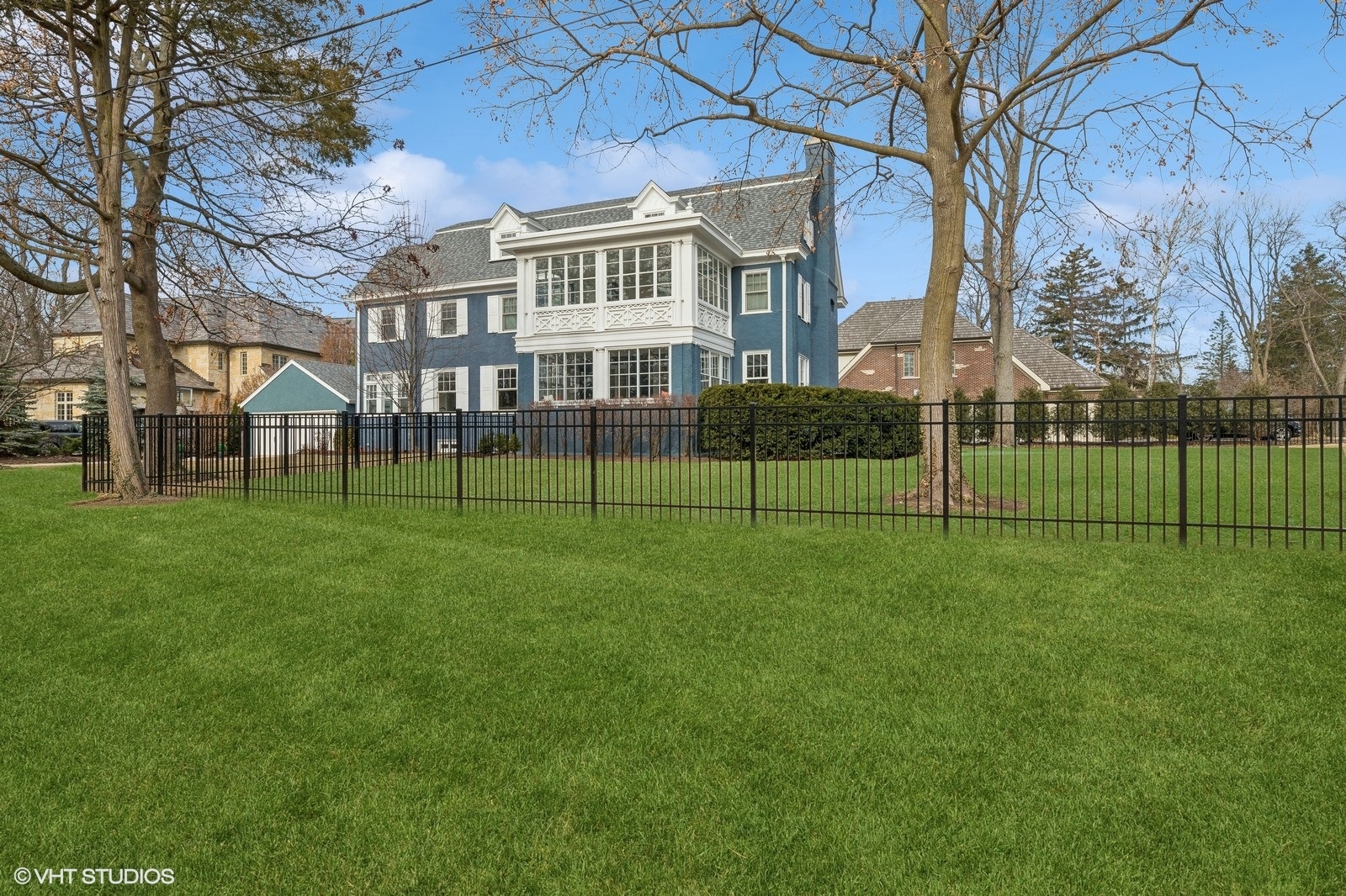 160 Sheridan Road Glencoe, IL 60093 - Photo 39 of 46 a view of a house with a backyard