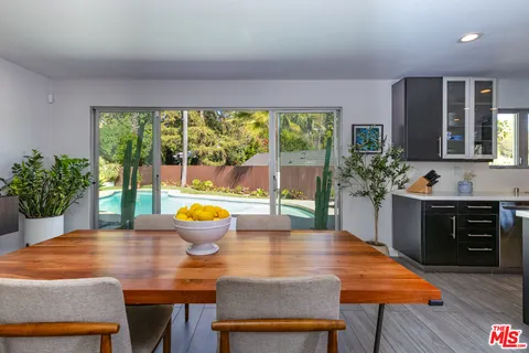 $1,800,000 | 3374 Canton Way, Studio City, CA 91604