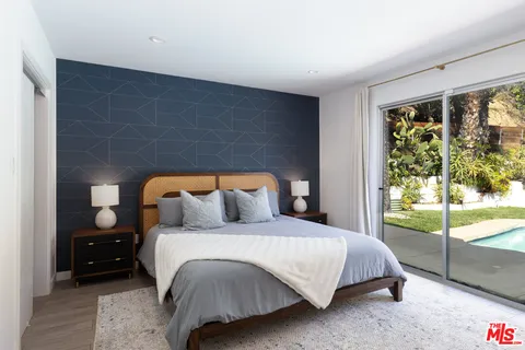 $1,800,000 | 3374 Canton Way, Studio City, CA 91604